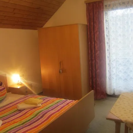 Gastehaus Edelweiss | Vakantiehuis Mariapfarr